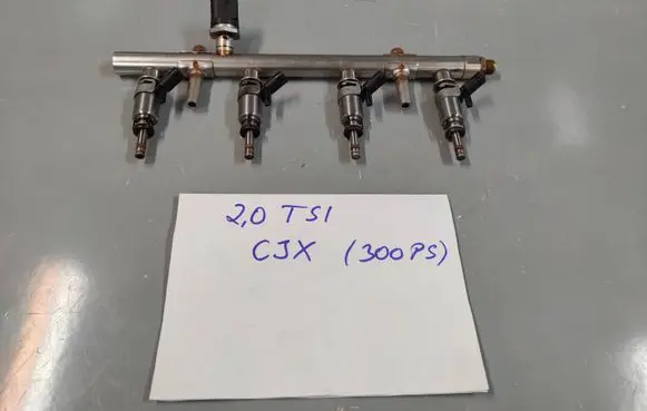 Seat Leon (5F) Fuel injectors set 06L906036AB 06K133317AB 06J906051F