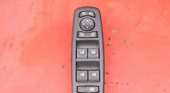 Renault Megane III Electric window control switch 809610006R