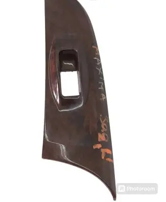Nissan Maxima Rear door window switch trim 829612Y100