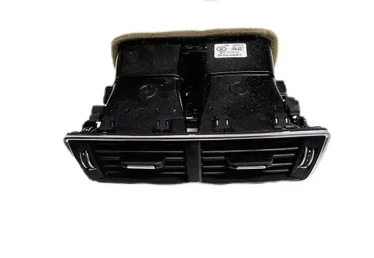 Audi Q7 4M Rear air vent grill 4M0819203