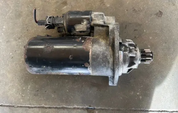 Seat Alhambra (Mk1) Starter motor 1005831338