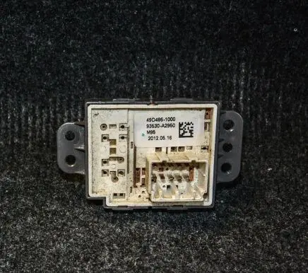 KIA Ceed Other switches/knobs/shifts 93530A2950