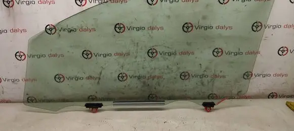 Toyota Verso-S Front door window glass four-door