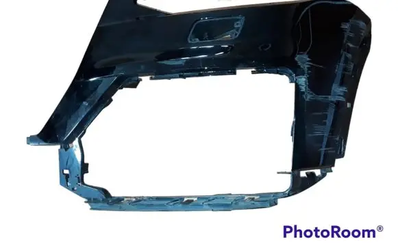 Audi Q2 - Front bumper corner part panel trim 81A807437A