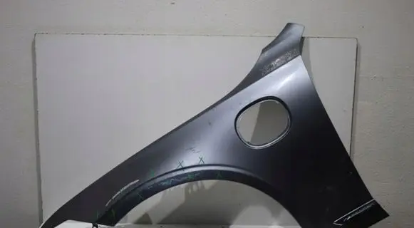 Volvo S90, V90 Fender