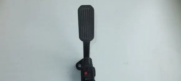 Lexus GX J120 Accelerator throttle pedal 7812060350 1988003020