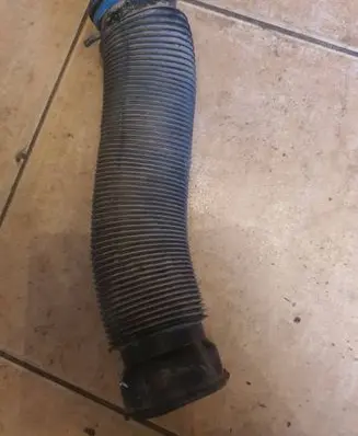 Audi 100 200 5000 C3 AdBlue supply pipe REJ069903655