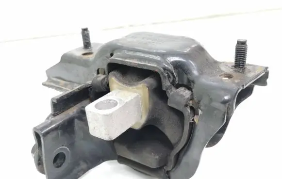 Skoda Fabia Mk3 (NJ) Gearbox mount 6Q0199555at
