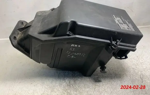 Mercedes-Benz S W221 Fuse box set A2108588617 A2732215901