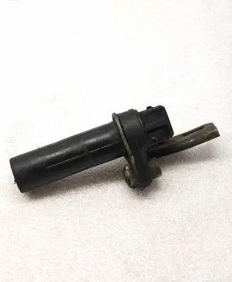 BMW 5 E39 Crankshaft position sensor 2243560