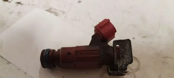 Nissan Almera N16 Fuel injector 166009F600 0280155940