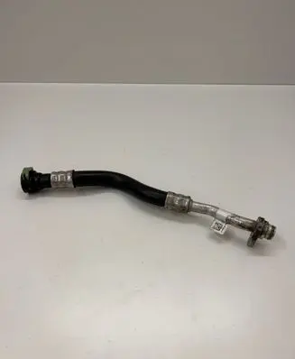 BMW 7 G11 G12 Coolant pipe/hose 8602392