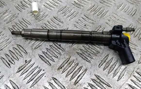 Audi A3 S3 A3 Sportback 8P Fuel injector 0986435360