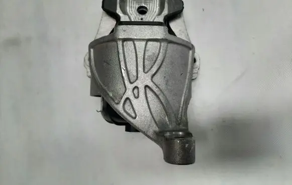 Audi A4 S4 B9 Engine mount bracket 8W0199371A
