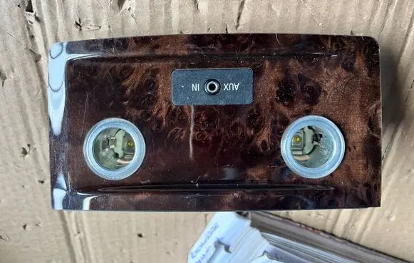 BMW 5 E60 E61 AUX in-socket connector 6986791