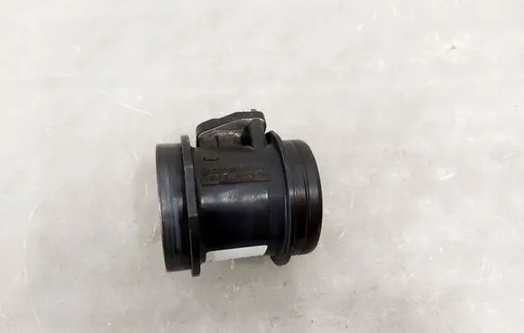 Audi A4 S4 B6 8E 8H Mass air flow meter 06C133471A