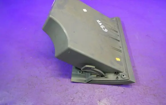 Opel Combo C Glove box 09114401