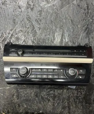 BMW 5 F10 F11 Climate control unit 9241240 0000273915 900252670012