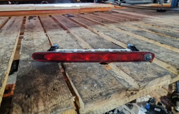 Suzuki Celerio Third/center stoplight