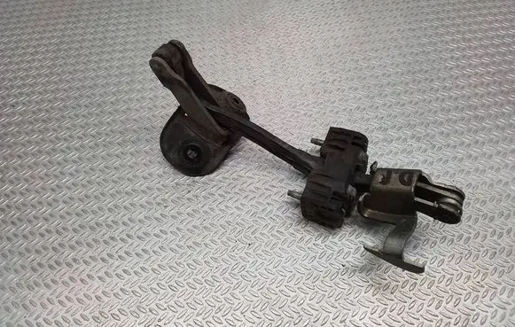 Fiat Ducato Rear door check strap stopper 