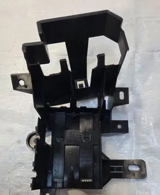 Opel Crossland X Engine mount bracket 39104716