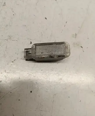 Audi Q7 4L Front door interior light 4L0971030CA