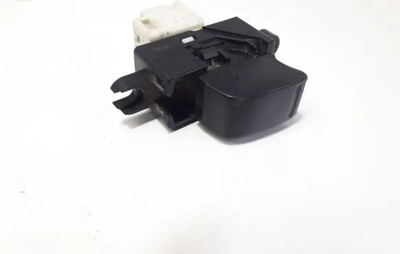 Nissan Almera Electric window control switch 0823
