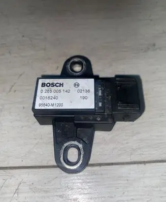 KIA Sorento ESP acceleration yaw rate sensor 95640M1200 0016240 0265005142