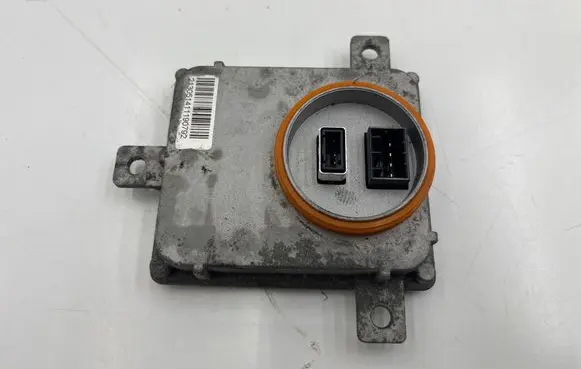 Skoda Octavia Mk3 (5E) Headlight ballast module Xenon 8K0941597B
