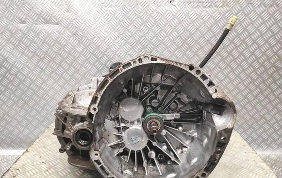 Manual 6 speed gearbox