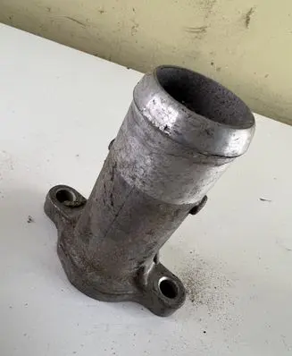 Mitsubishi Pajero Engine coolant pipe/hose