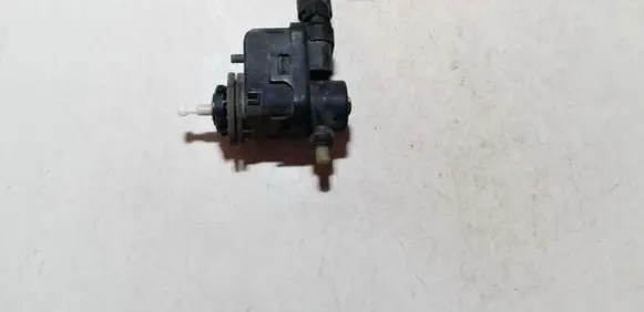 Headlight level adjustment motor