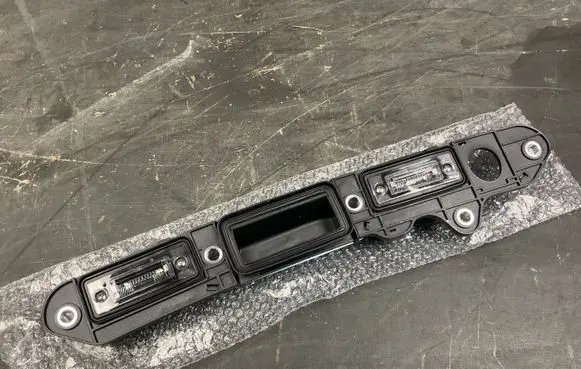 Volkswagen PASSAT B6 Trunk door license plate light bar 1T0827574A 1T0827574L 1T0827574C