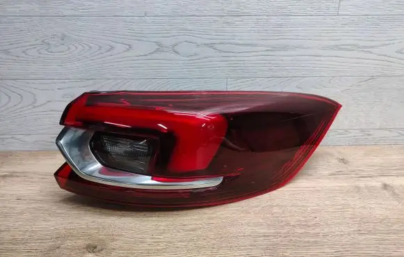 Opel Insignia B Rear/tail lights 20590201 YR00148080