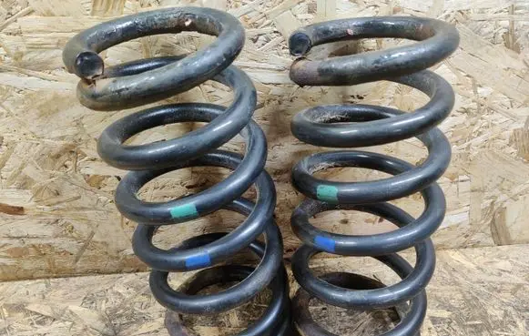 Acura MDX II Rear coil spring