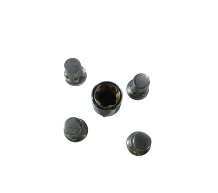 Nissan Rogue Anti-theft wheel nuts and lock 