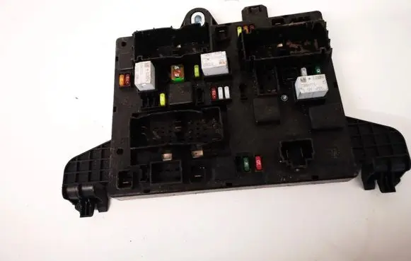 Opel Zafira C Fuse box set 13449202 365927271
