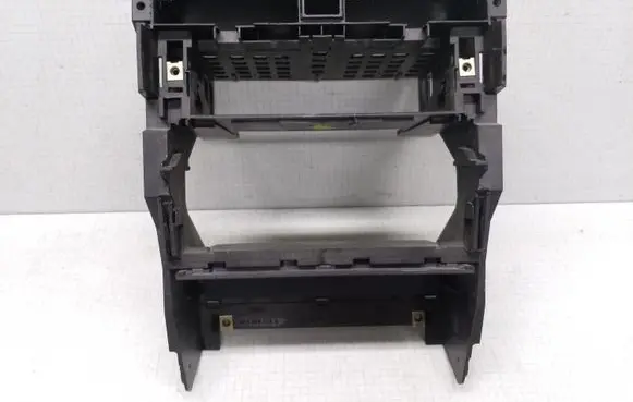 Audi A4 S4 B6 8E 8H Dashboard center trim panel 8E0858005E