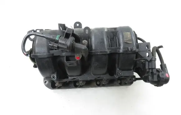 Opel Corsa D Intake manifold 55563664