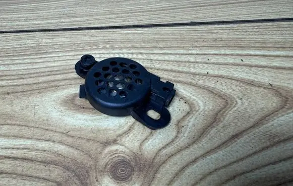Audi Q7 4L Parking PDC sensor speaker 688098 ATW602694 8E0919279