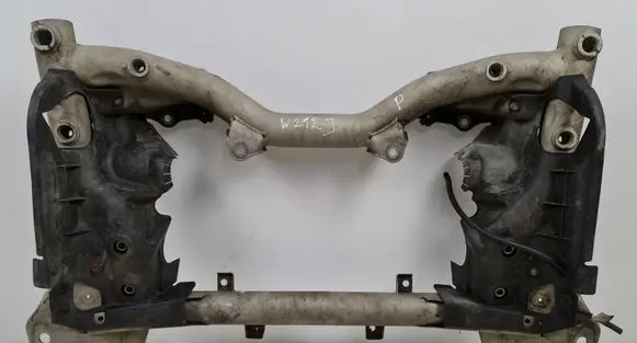 Mercedes-Benz E W212 Front axle beam 