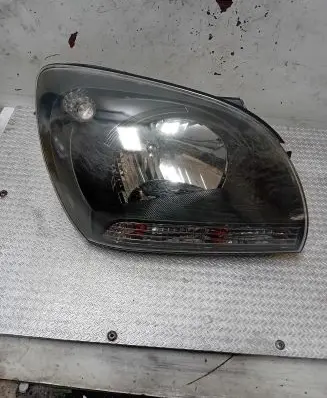 KIA Sportage Headlight/headlamp 921020Z010 1ED00978202
