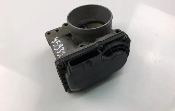Volvo V50 Throttle valve 8677694