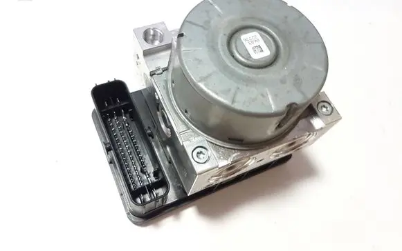 Seat Leon (5F) ABS Pump 5Q0614517CT 28515868313 28580486621