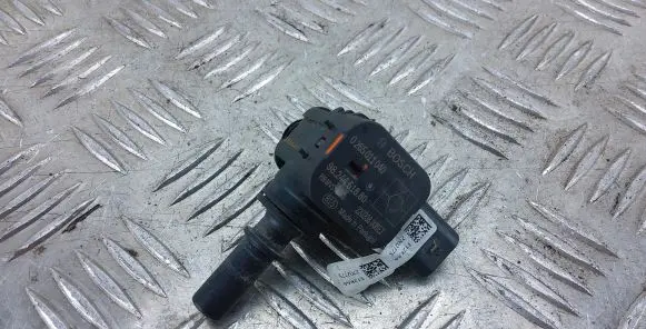 Peugeot 208 Air pressure sensor 9824451880