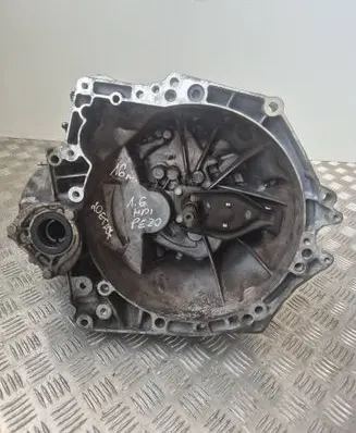 Citroen C4 Cactus Manual 5 speed gearbox 20ET47 7956817B 9680886610