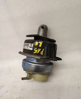 BMW X5 F15 Engine mount bracket 685310601