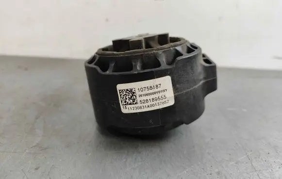 MG MG5 II Engine mounting bracket 10758187