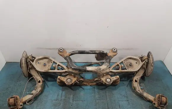 BMW X3 E83 Rear axle beam 