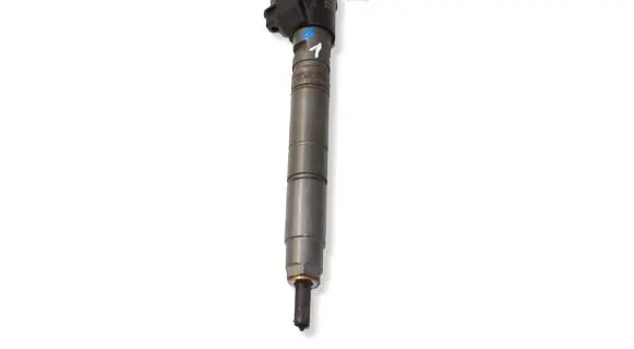 Volvo V70 Fuel injector 31303238 0445116046